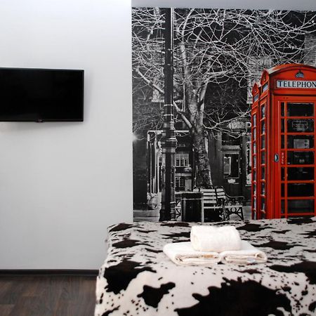 Немного Лондона В Центре Чернигова Extérieur photo
